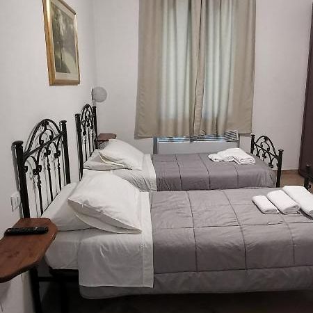 Hotel-Locanda Zanzarina D'Oro Nel Parco Oglio Sud Calvatone Exteriör bild