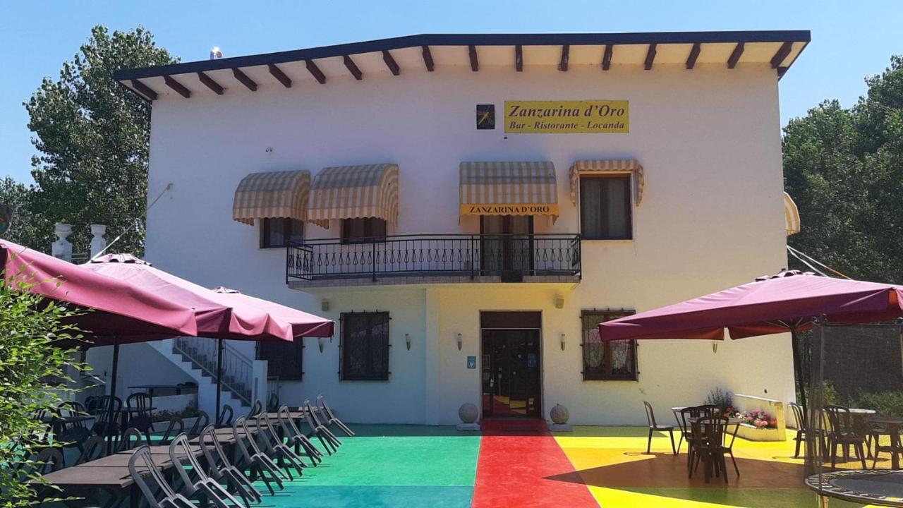 Hotel-Locanda Zanzarina D'Oro Nel Parco Oglio Sud Calvatone Exteriör bild